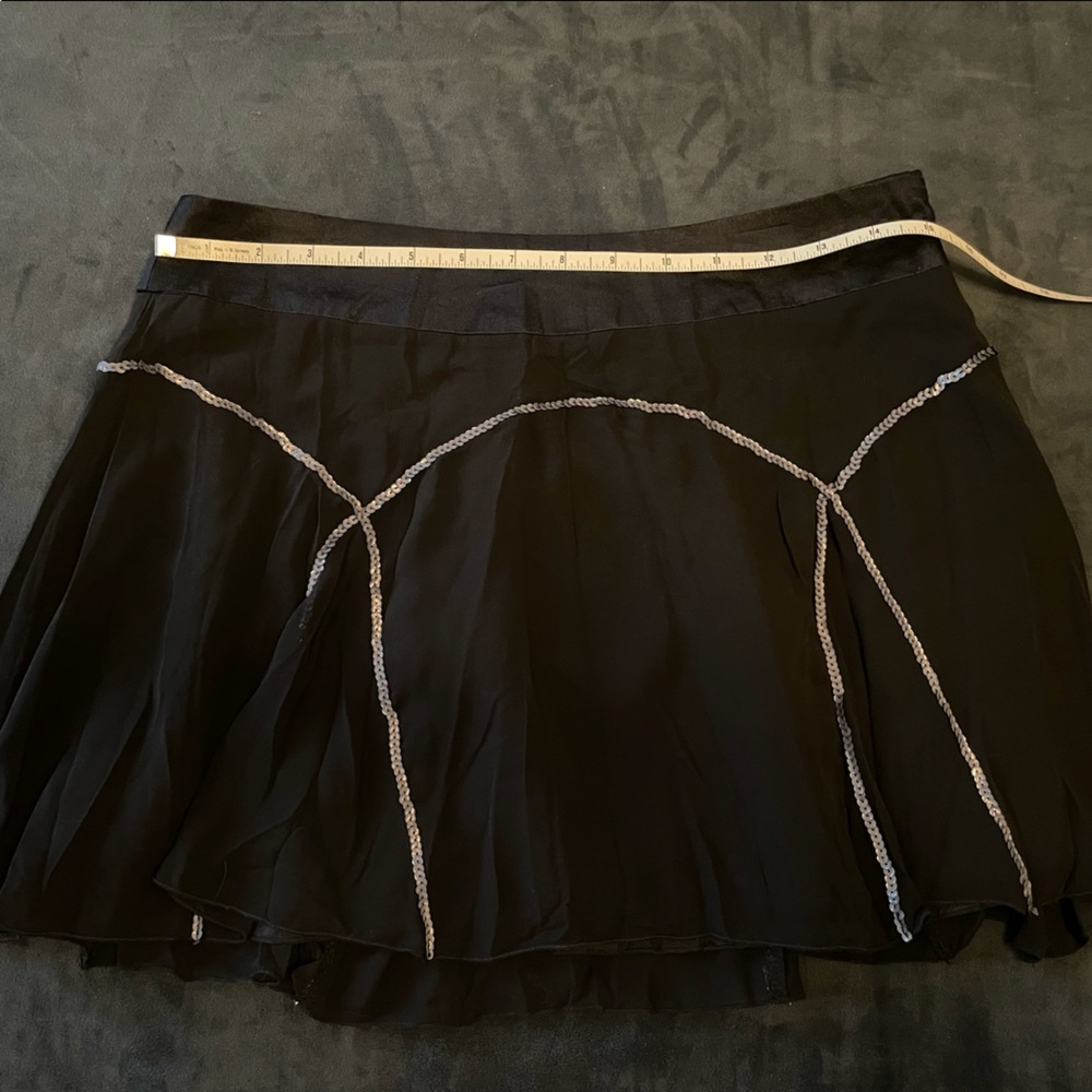 Guess black silk skirt